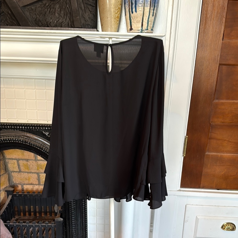 Worthington Black Ruffled bell sleeve Blouse. NWT. Retail‎ 37 - Picture 6 of 6